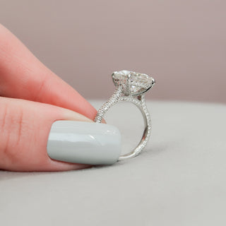 5.0CT Round Brilliant Cut Moissanite Engagement Ring