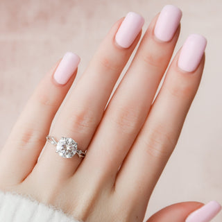 Luxurious gemstone engagement rings online