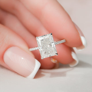 Shimmering moissanite engagement ring