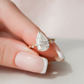 Discounted moissanite jewelry