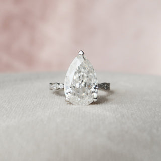 Vintage-inspired moissanite jewelry