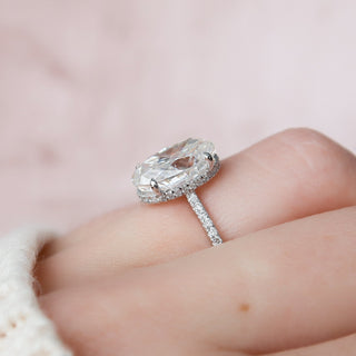 Non-diamond moissanite engagement rings