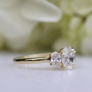 Affordable moissanite wedding jewelry for brides online